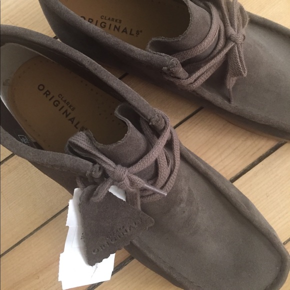 Clarks Other - CLARK WALLABEES ORIGINAL/GREY